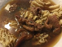 -翠华餐厅(德辅道中店)