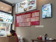 -聚笼鲜美食(凤凰街店)