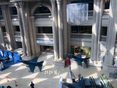 一楼-F16购物中心