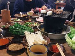 -喝丢一只鞋·东北烤肉·烧烤·铜火锅(江宁店)