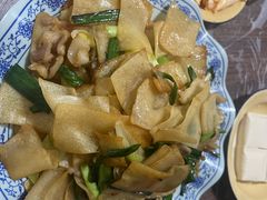 腊肉炒豆丝-郭场火锅鸡(梁山头店)
