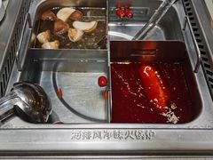 -海底捞火锅(让胡路万达店)
