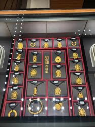 -周大福 CHOW TAI FOOK(新世界百货崇文店)