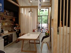 -艾瑞克儿童艺术创想(海马公园店)