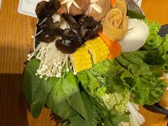 -呷哺呷哺(融创茂店)