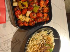 -巴厘龙虾·榜首油焖大虾(音乐学院·沿江酒馆店)