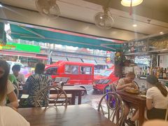 -Dang restaurant (patong phuket)