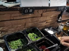 -八月美食小馆(银泰城总店)