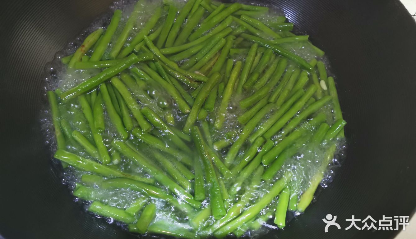 咸鸭蛋炒长豆