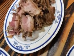 -老爆肚满五香烧牛羊肉