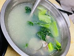 -霞海鸭仔饭店(海滨大道北店)
