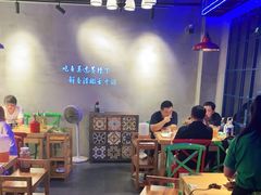 大堂-小小河边鱼(天润城店)