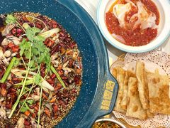 -渔香岛美蛙鱼头火锅(威清路店)