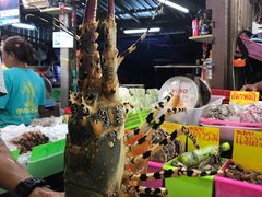-拉威海鲜市场