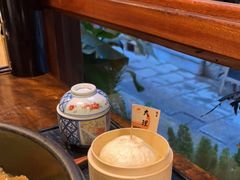 -银米·云南传统过桥米线(双廊黑金冠店)