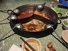 -瑞虹新天地月亮湾