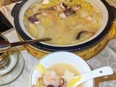 海鲜豆腐煲-金三杯酒家(泉城路店)