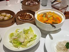 -醉辉皇上海之巅(上海中心大厦店)