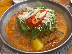 -喇喇排骨火锅·传统韩式脊骨汤(望京西园总店)