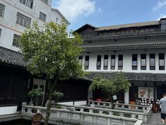 -麒麟小院·老九江菜(安平路店)