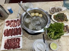 -粤潮牛肉火锅店(江南大道店)