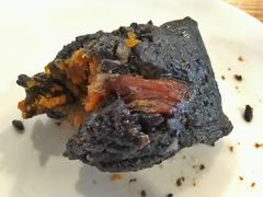 乌米蛋黄大肉粽-金太粽(上海弄堂第一粽店)