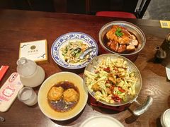 -古都历食南京菜·烤鸭·鸭血粉丝·汤包(南京博物院店)