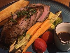 -JINNS锦时 steak&pizza(浸信会礼拜堂旧址店)