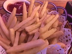 -喜鹊音乐酒馆(西街店)