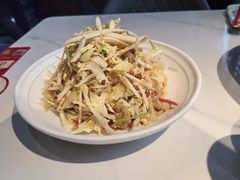 -乔家小院•非遗驴肉•本地小海鲜(滨河路店)