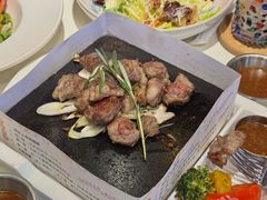 -伯顿西餐厅(厚街香榭丽店)