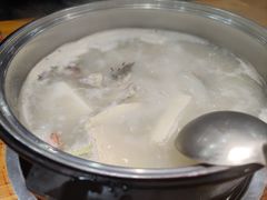 -风情丽江斑鱼火锅(孙家沟西南路80号店)