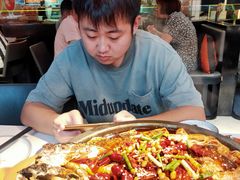 -鸣记脆皮烤鱼·海鲜烤鱼(三八广场店)