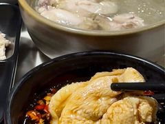 -喃喃椰·糟粕醋·椰子鸡火锅(七堡花园店)