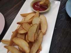 英式炸薯角-城墙外BAR