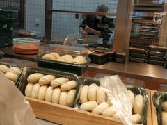 面包甜点陈列柜-泸溪河桃酥(欧尚店)