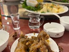 -丝路天山酒店(国际大巴扎店)