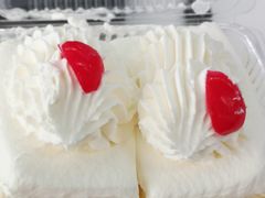 -红宝石·鲜奶小方·海派西点房(金杨店)