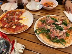 -城市大道红炉披萨烘焙坊