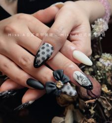 -Miss·A日式美甲美睫