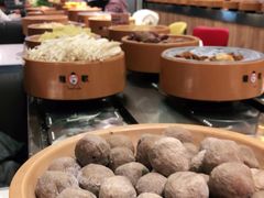 -龍歌自助小火锅(市南金茂湾店)