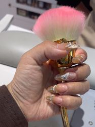 -丽心自助美甲美睫