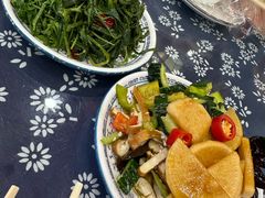 -王村姑老土炕莜面村(张北店)