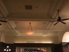 -LONG BAR 廊吧(外滩华尔道夫酒店)