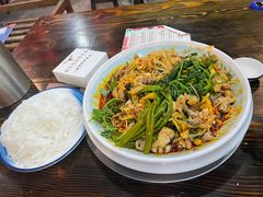 -顺水湾·牛肉牛杂火锅(驾鹤店)