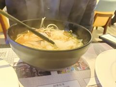 -广州花都皇冠假日酒店