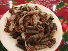 -闯关东东北农家菜(崂山石老人店)
