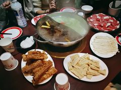 鸳鸯锅底-太和殿鸳鸯麻辣火锅