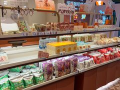 -沪上阿姨·臻选茶饮(上海环球港店)
