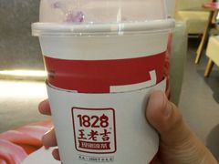 -1828王老吉·草本新茶(珠江新城地铁站店)